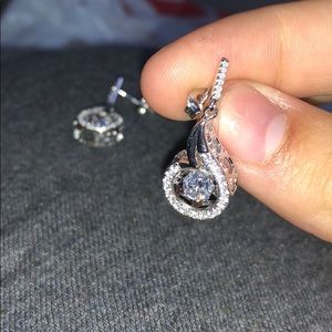 Elegant 925 teardrop earrings